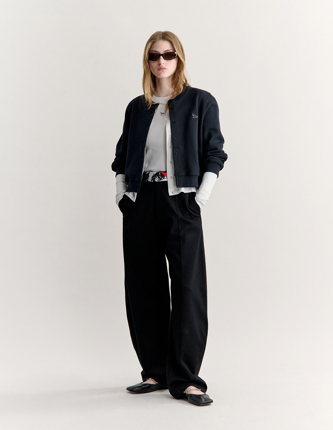 MKT1KNI22543OCW_Black_3.png