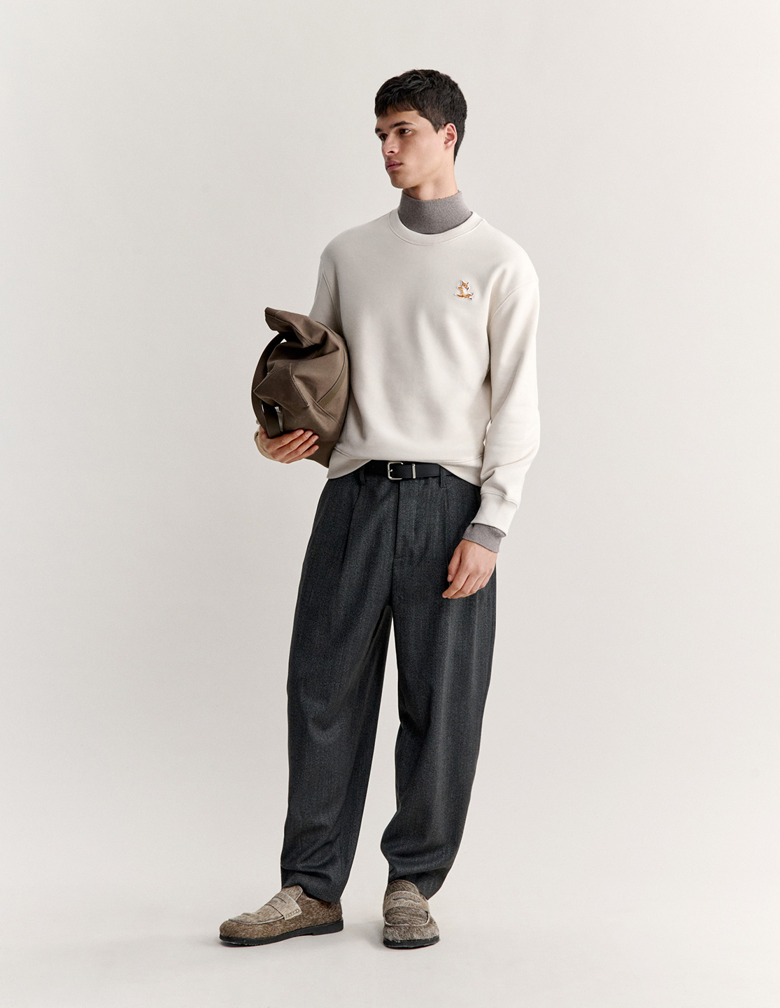 MKT1SWE22510OCM_MOON+BEIGE_3.png