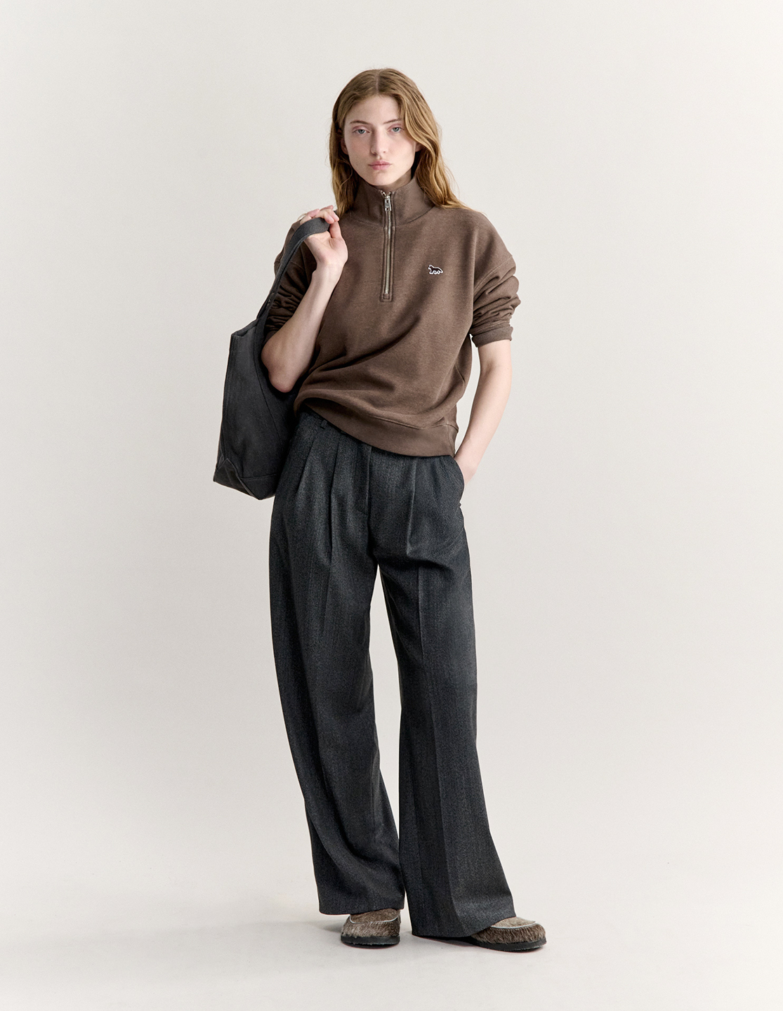 MKT1SWE22557OCW_DARK+BROWN+CHIN%C3%89_3.png