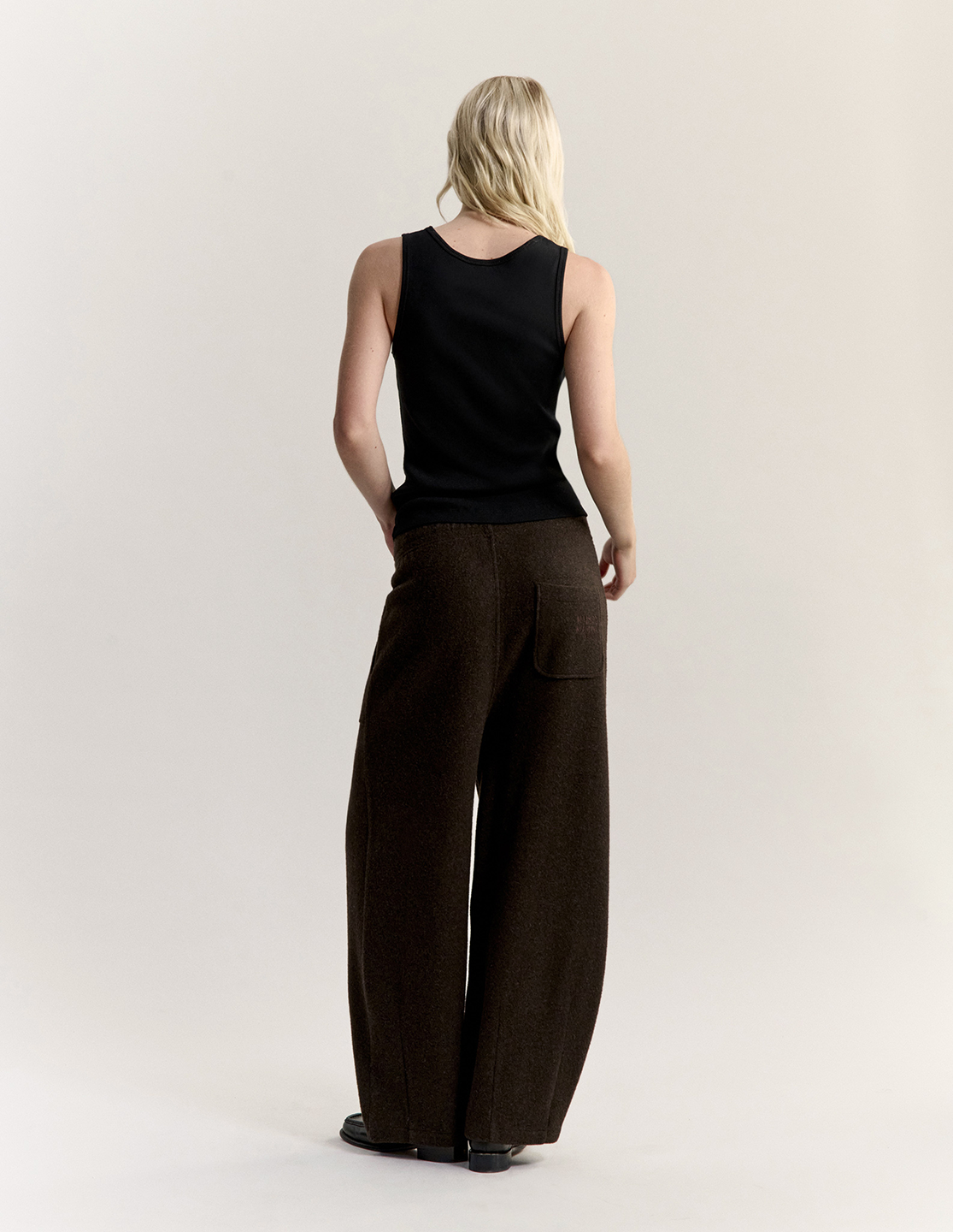 MKT1TOP22575OCW_Black_4.png