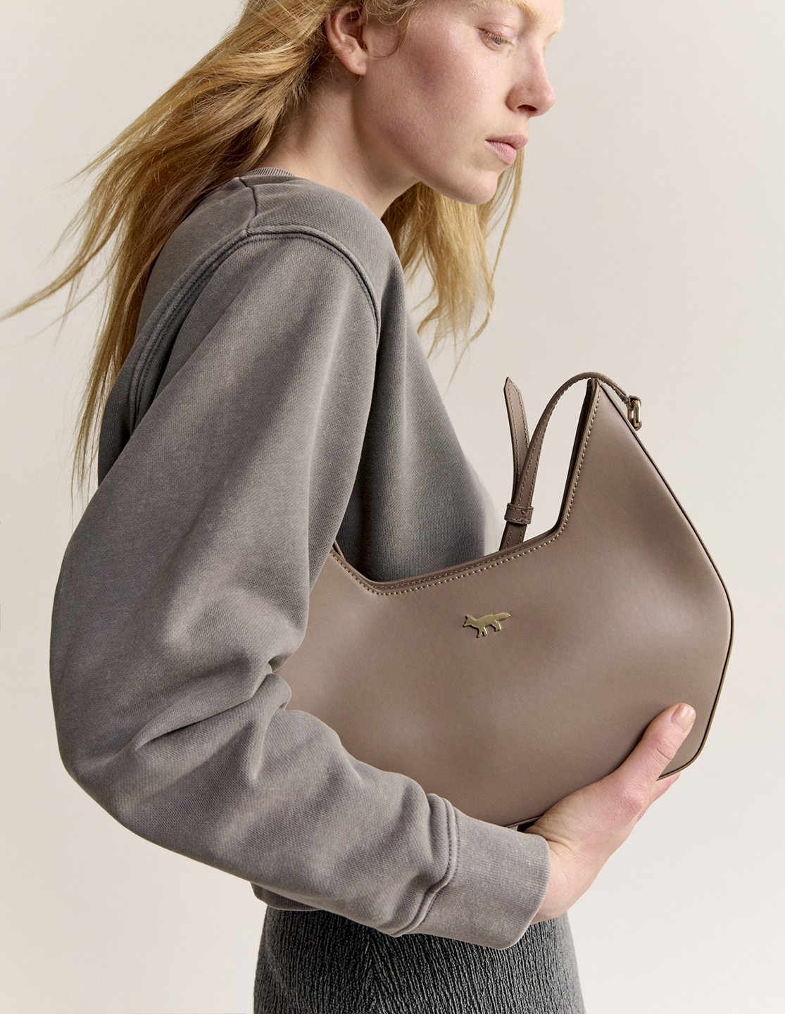 MKT3BAG22536LEW_Dark+Taupe_5.png