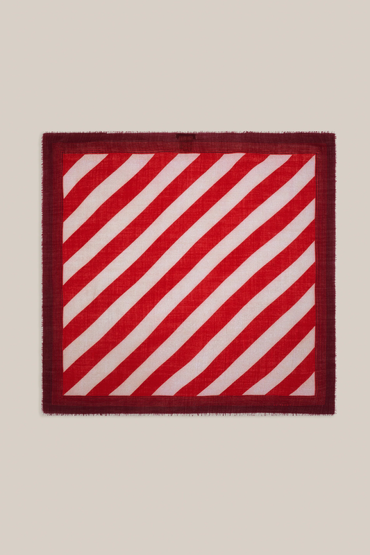 MMN4ACC27075WLW_Theater_1.png