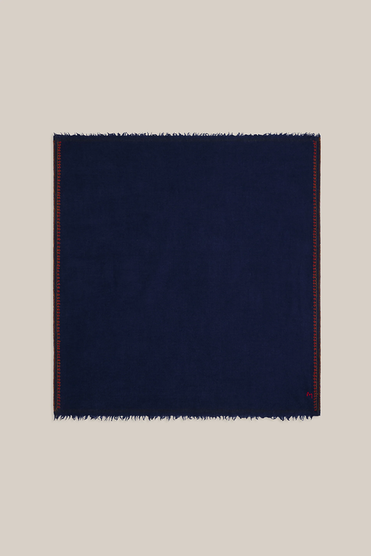 MMN4ACC27077CMW_Embroidery+Comedia_1.png