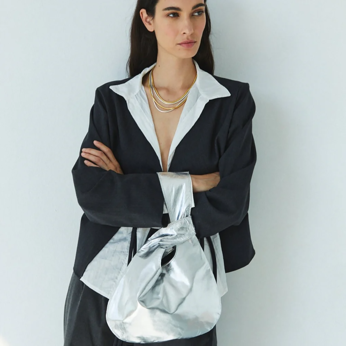 MNC3BAG00008LEW_Plata_1.png