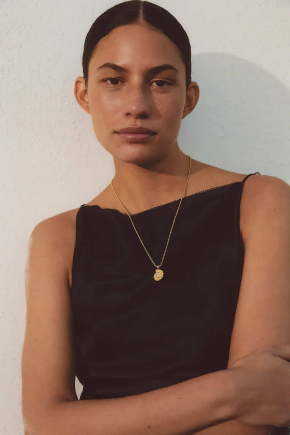 MNC5JEW04563BRW_Oro_2.png