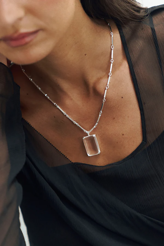 MNC5JEW18000BRW_Plata_1.png