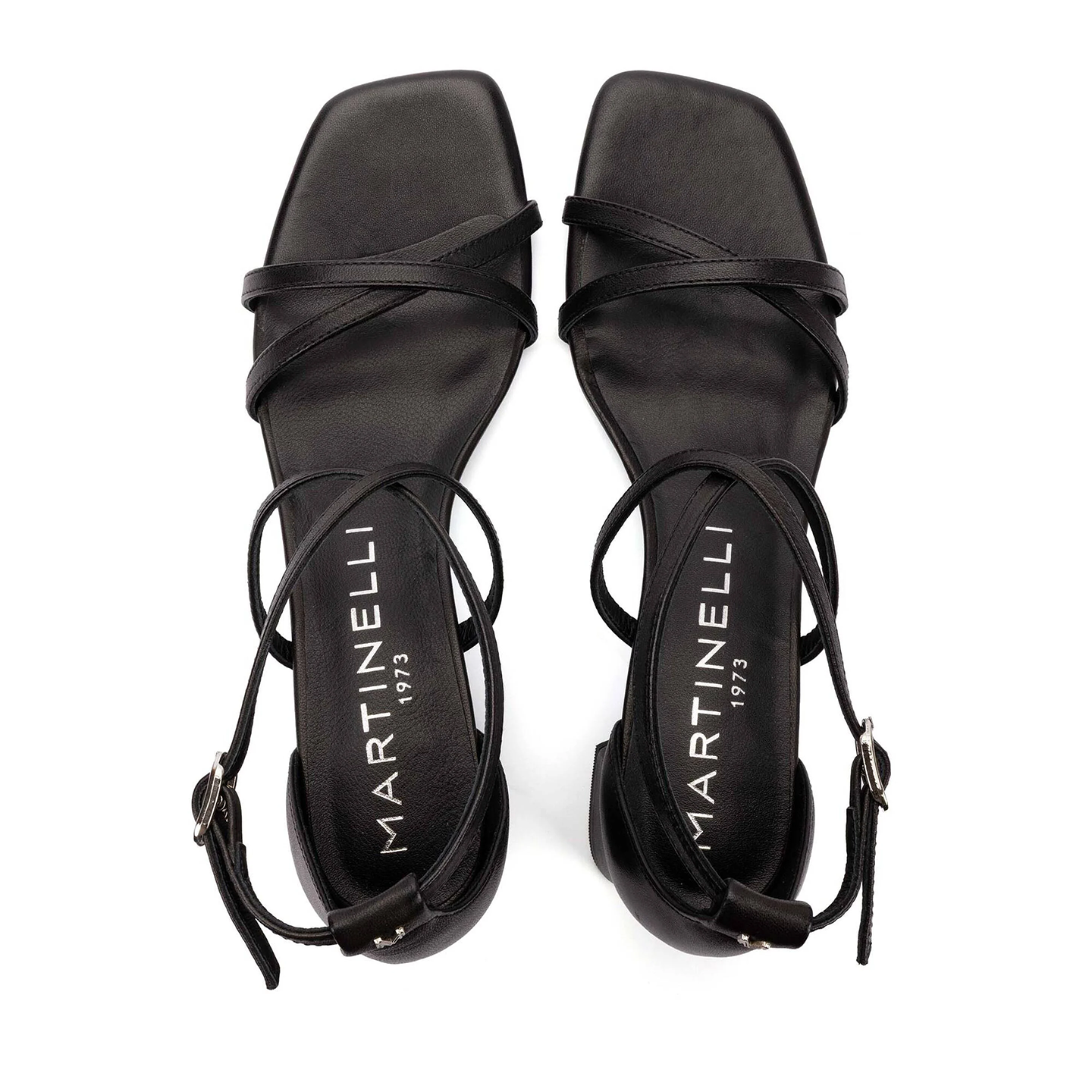MRTCCAL00001LSW_Black_2.png