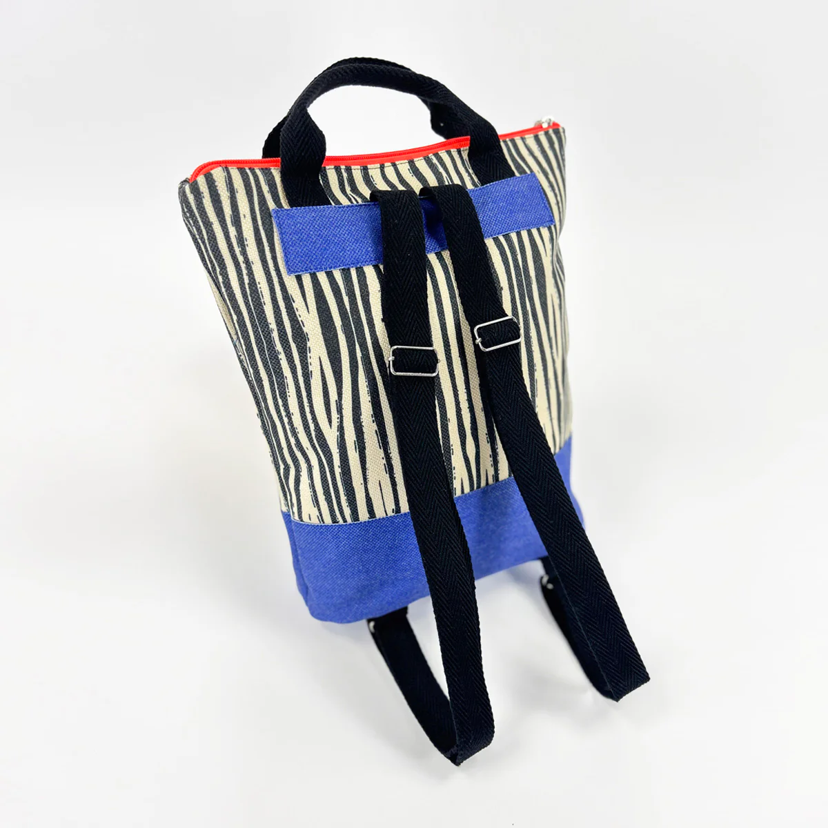 MYW3BAG00001OFW_Negro%2C+crudo%2C+azul_1.png