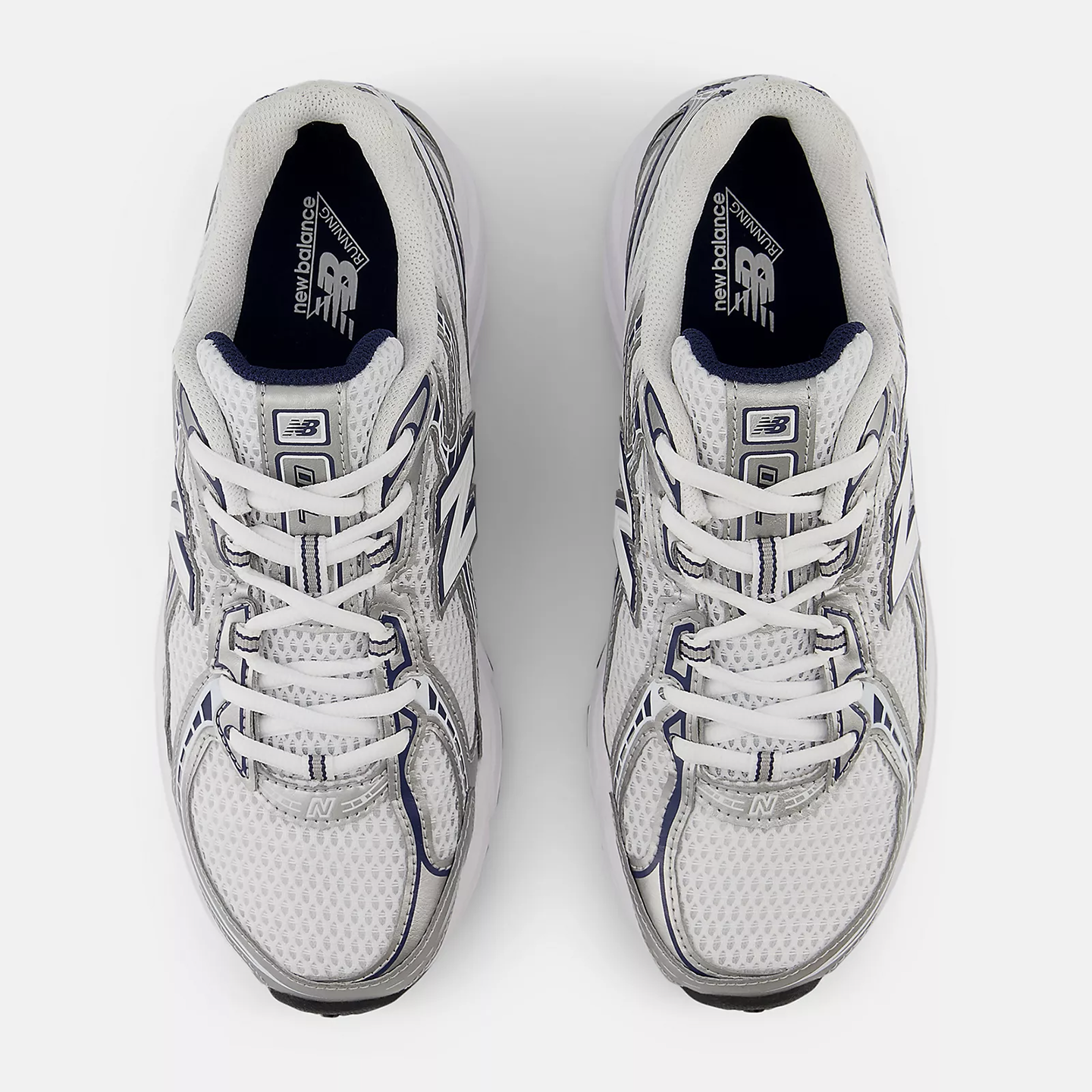 NEB2SNE00004LSW_NB+NAVY_3.png