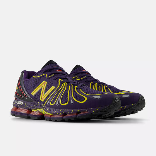 NEB2SNE00006LEU_Boysenberry_1.png