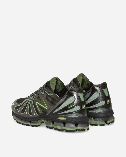 NEB2SNE00006LEU_FADED+BLACK_3.png
