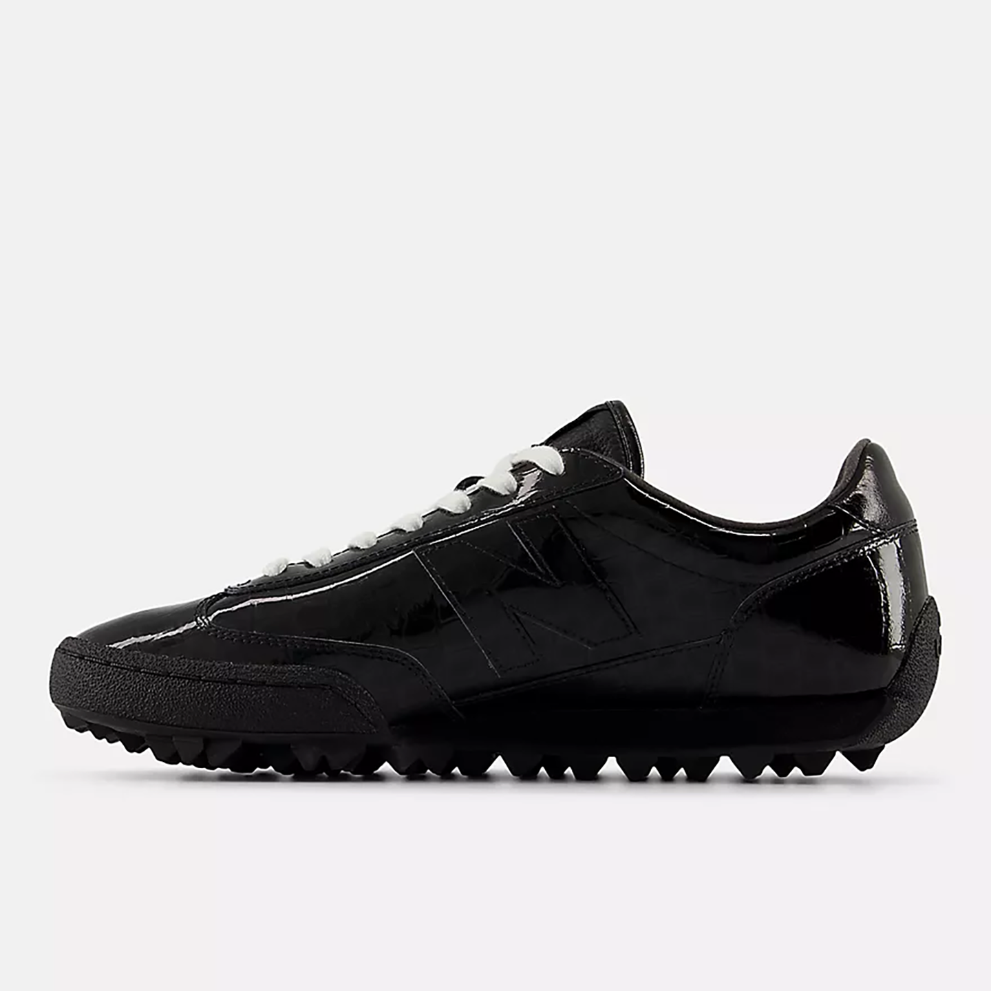 NEB2SNE00008LEU_Black_3.png