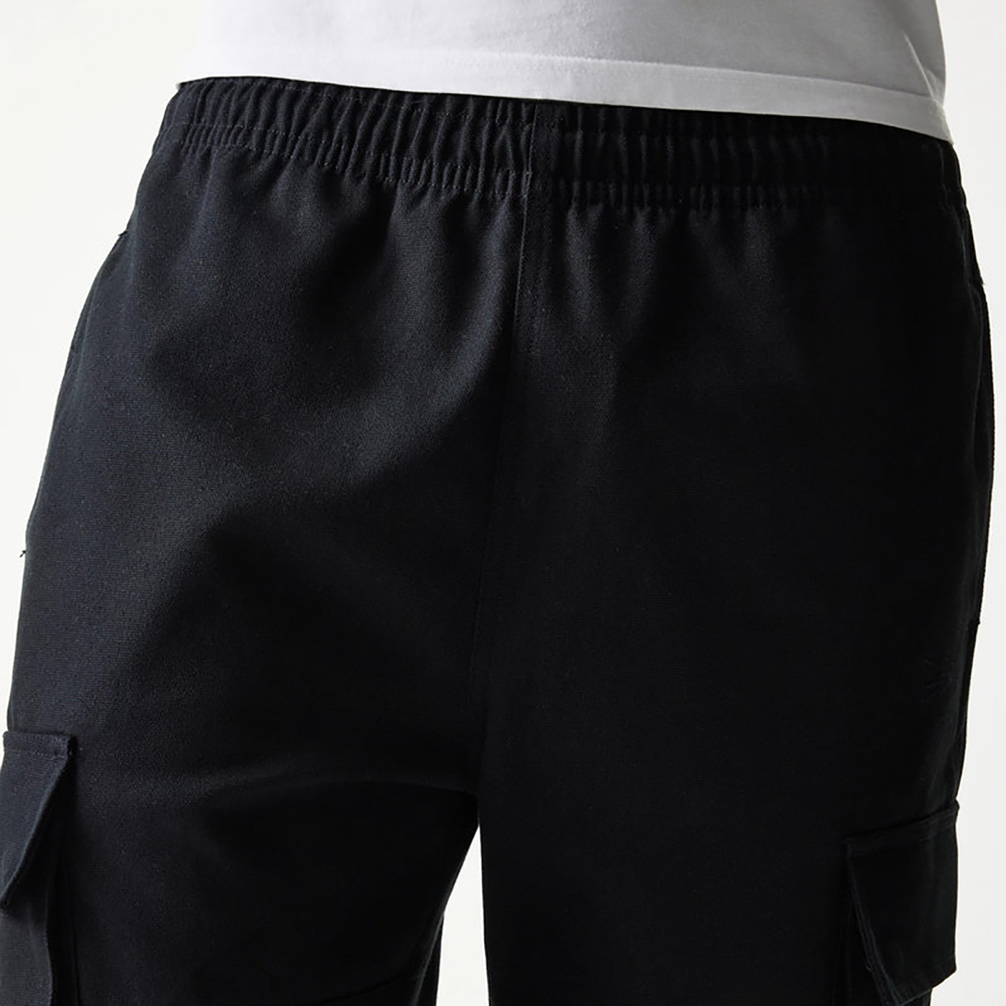 NEW1TRO00003CTU_Black_3.png