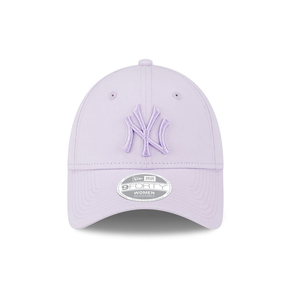 NEW4HAT00011CTW_Purple_1.png