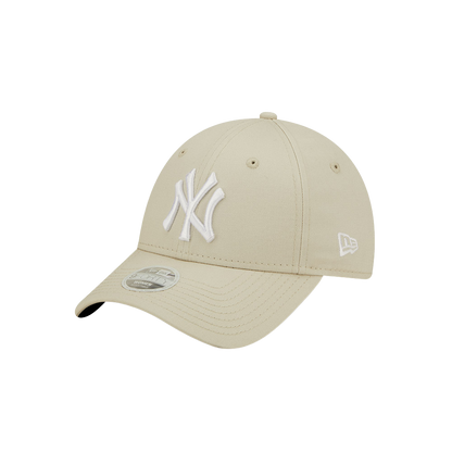 NEW4HAT00038CTW_Off-white_0.jpeg