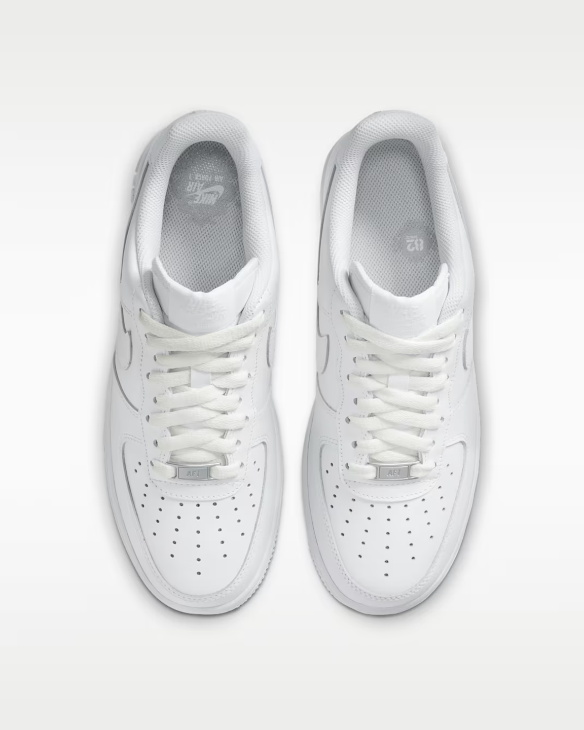 NIK2SNE27166LEW_White%2BWhite-White-White_3.png