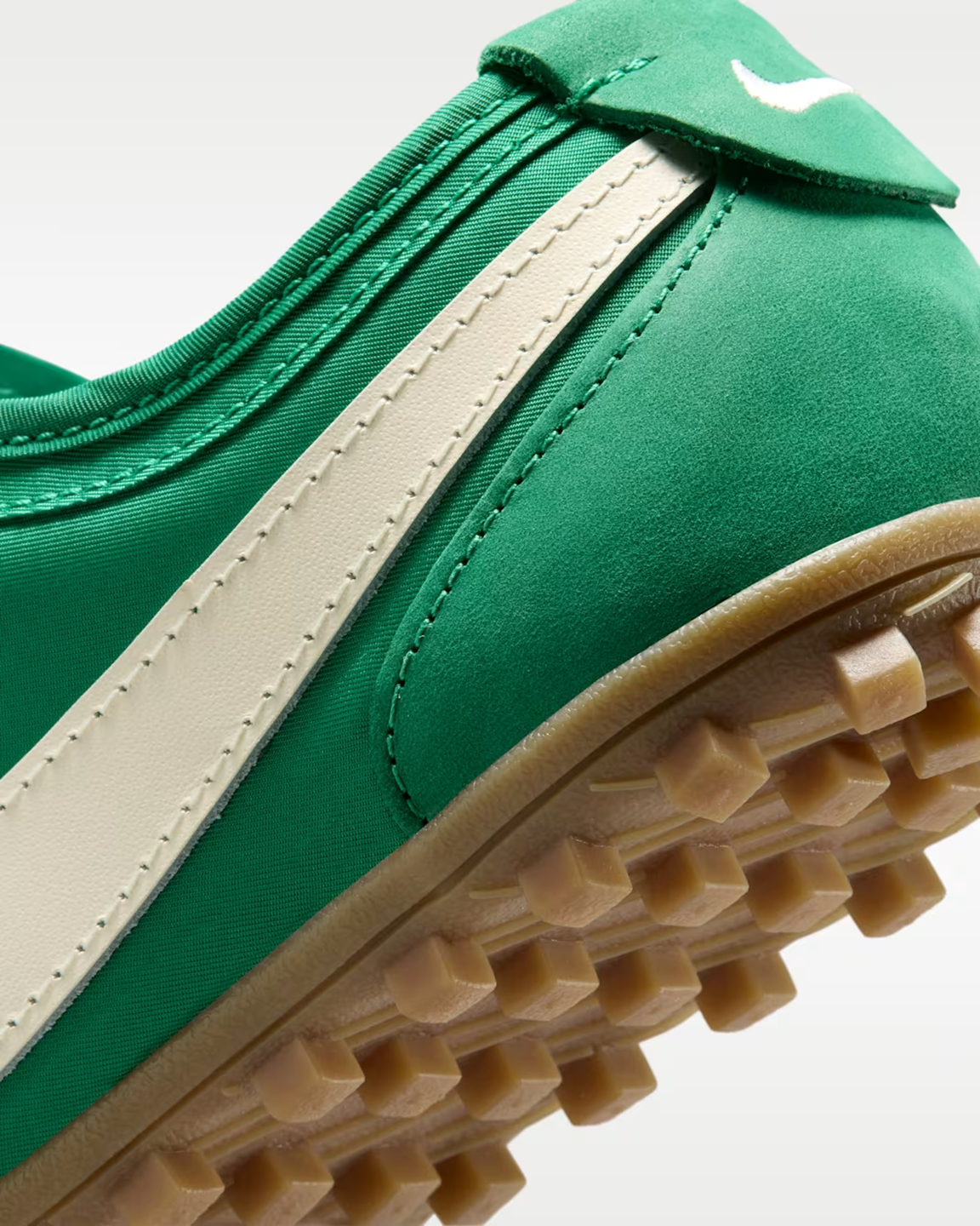 NIK2SNE27167LTW_Malachite%2BSoft+Pearl_6.png