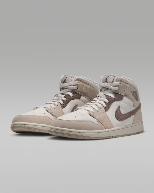 NIK2SNE30370LEM_Phantom%2BMink+Brown-Cream+Ii_2.png