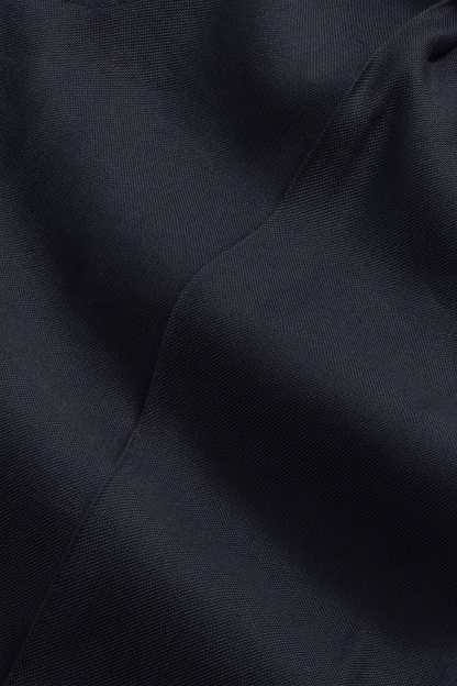 NNO1SHO00001VSM_DEEP+NAVY_3.png