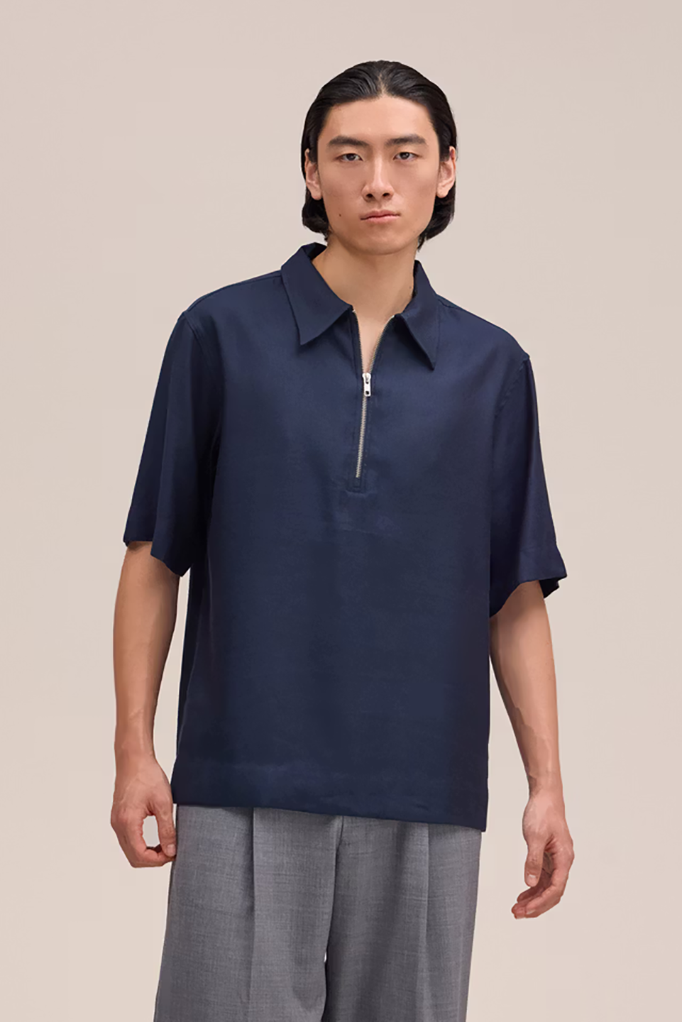 NNO1TOP00001VSM_DEEP+NAVY_4.png