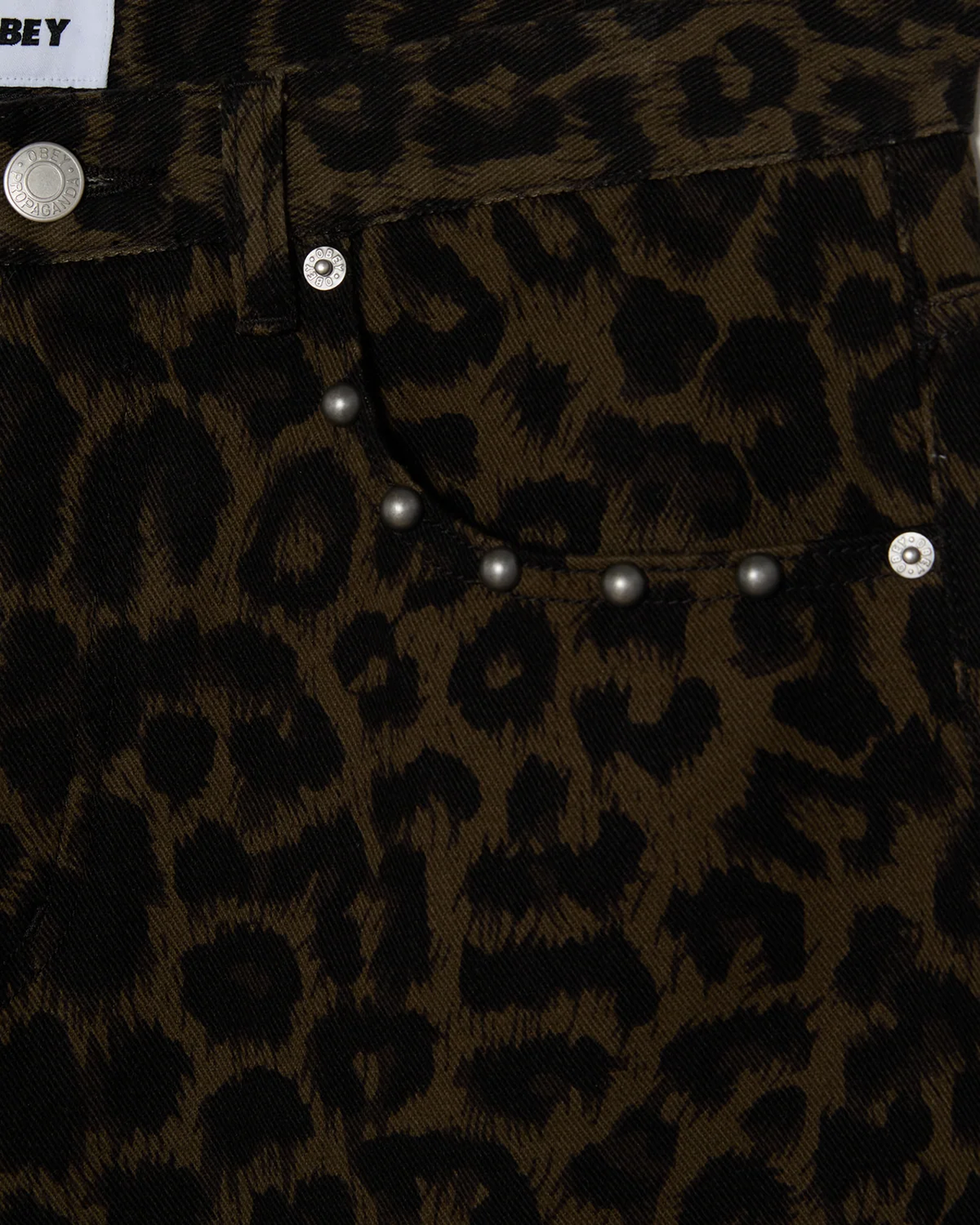 OBE1JEA18565CTM_Dark+Leopard_2.png