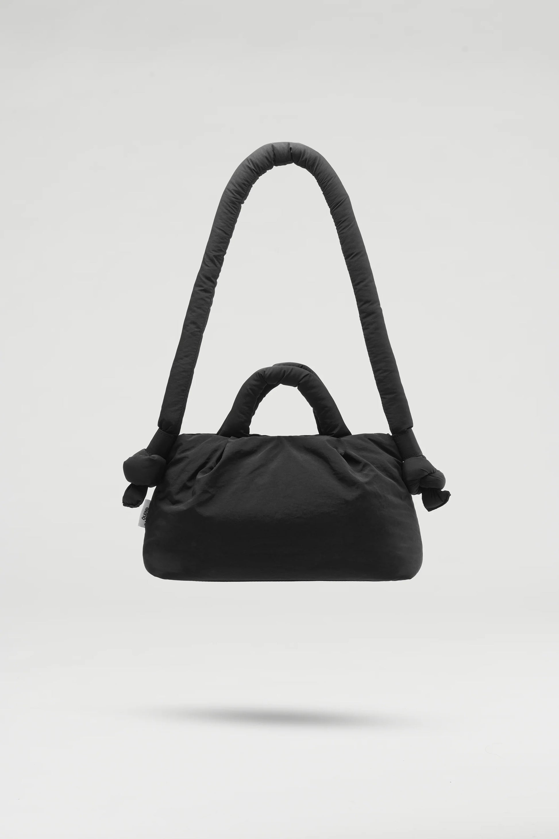 OLE3BAG00000NYU_Black_1.webp