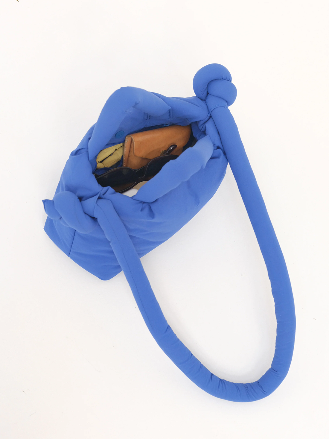 OLE3BAG00000NYU_Cobalt+Blue_1.png