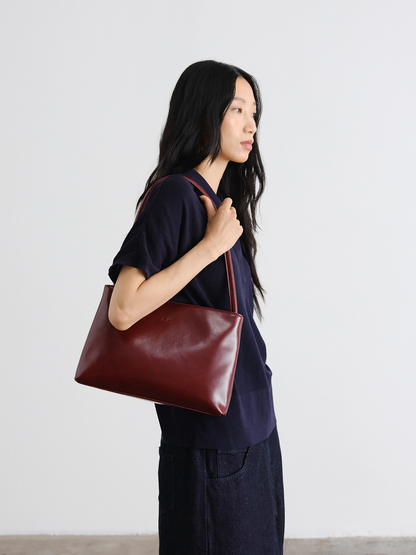 OLEBBCP23005FXW_Cherry+Red_3.png