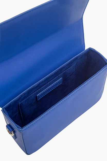OLM4SMG00019PHW_Blue_4.png