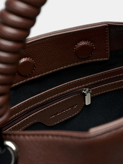 OLMBBCP16702PHW_Chocolate+Brown_4.png