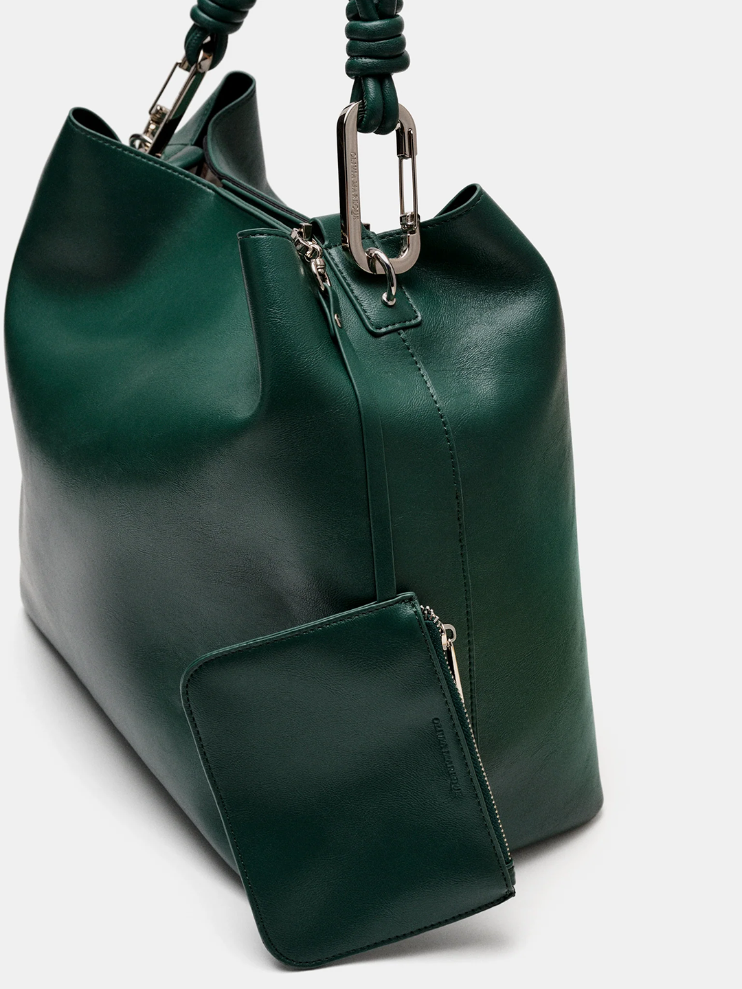 OLMBBCP26331PHW_Verde_3.png