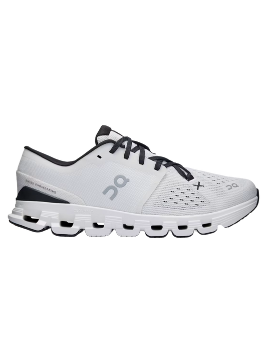 ONR2SNE00010PYW_Ivory+%2B+Black_0.png