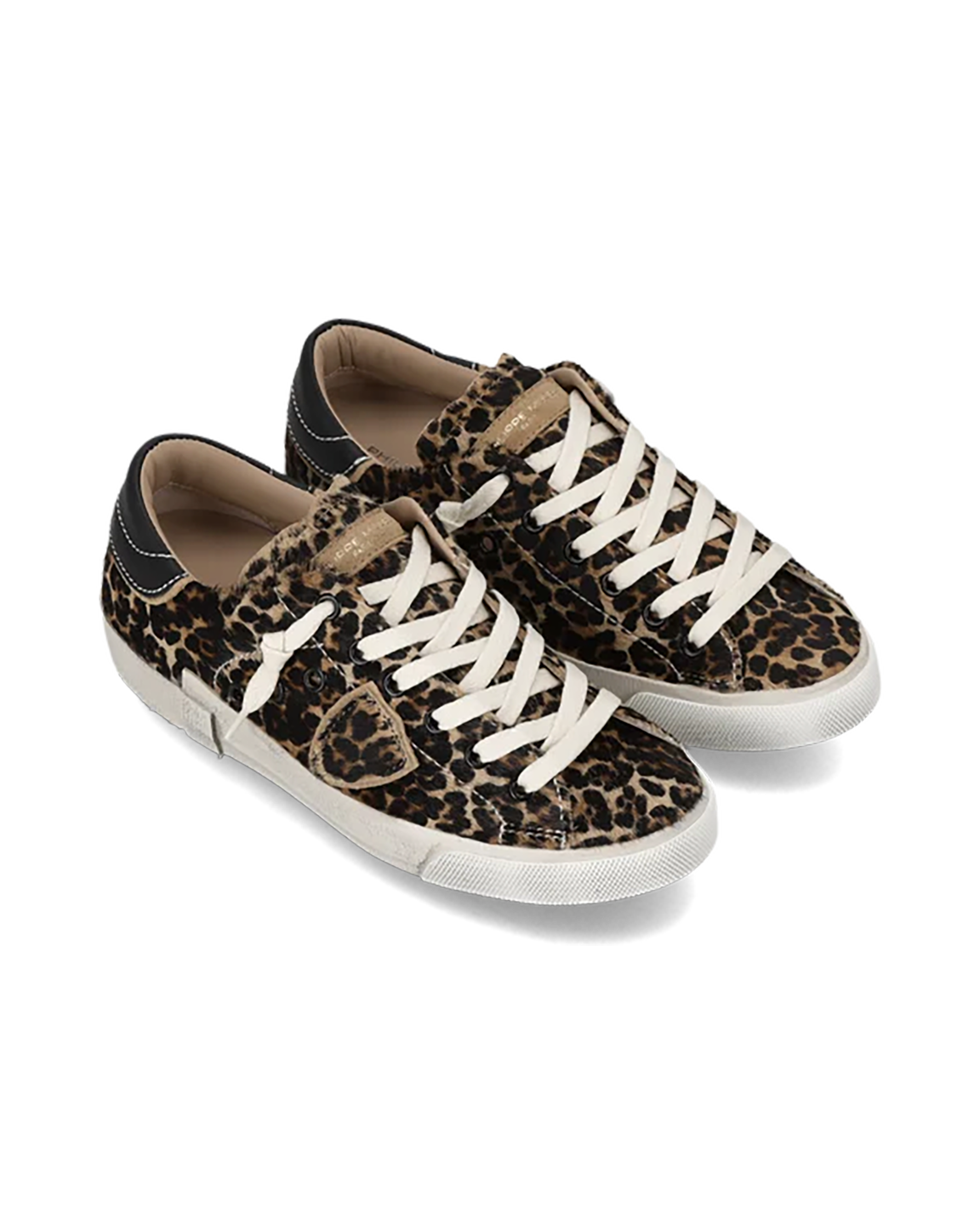 PHLCCAL00000LEW_Animal+Print+y+Negro_1.png