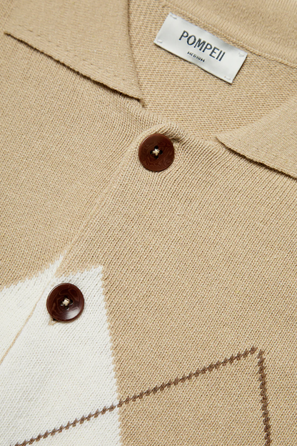 POM1KNI00001WLM_Ochre_1.png