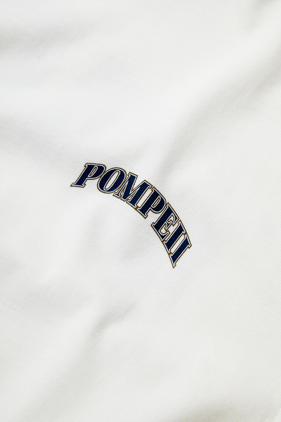 POM1TOP11903CTM_OFF+WHITE_2.png