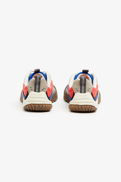 POMCCAL00000NYM_Grey+Blue_4.png