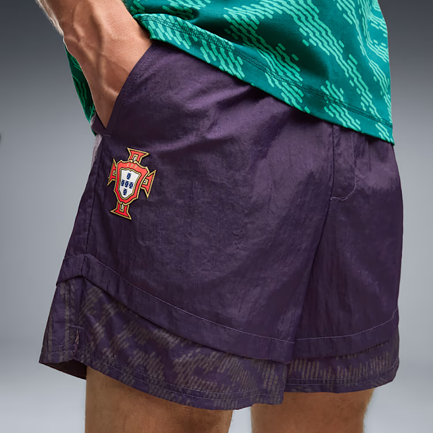 PUM1SPO00000TXU_Deep+Plum_2.png