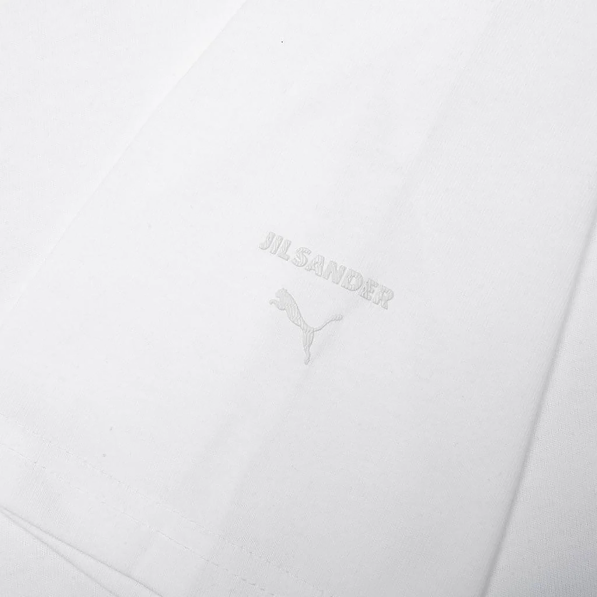 PUM1TOP12685CTU_Puma+White_3.png