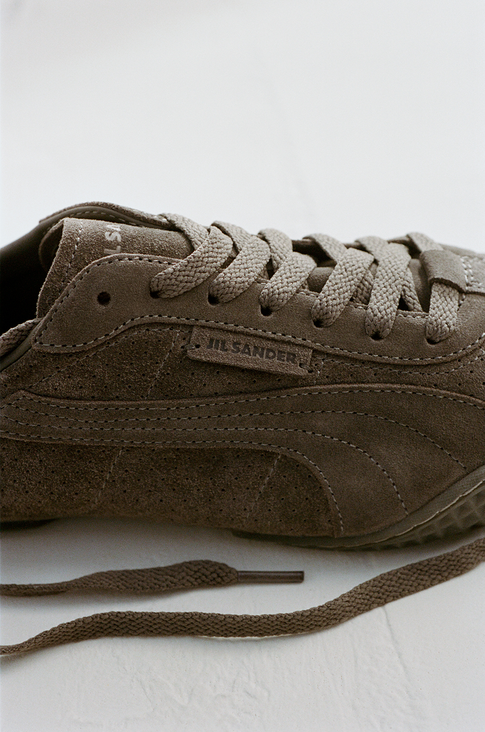 PUM2SNE00007LSU_Matte+Bronze_4.png