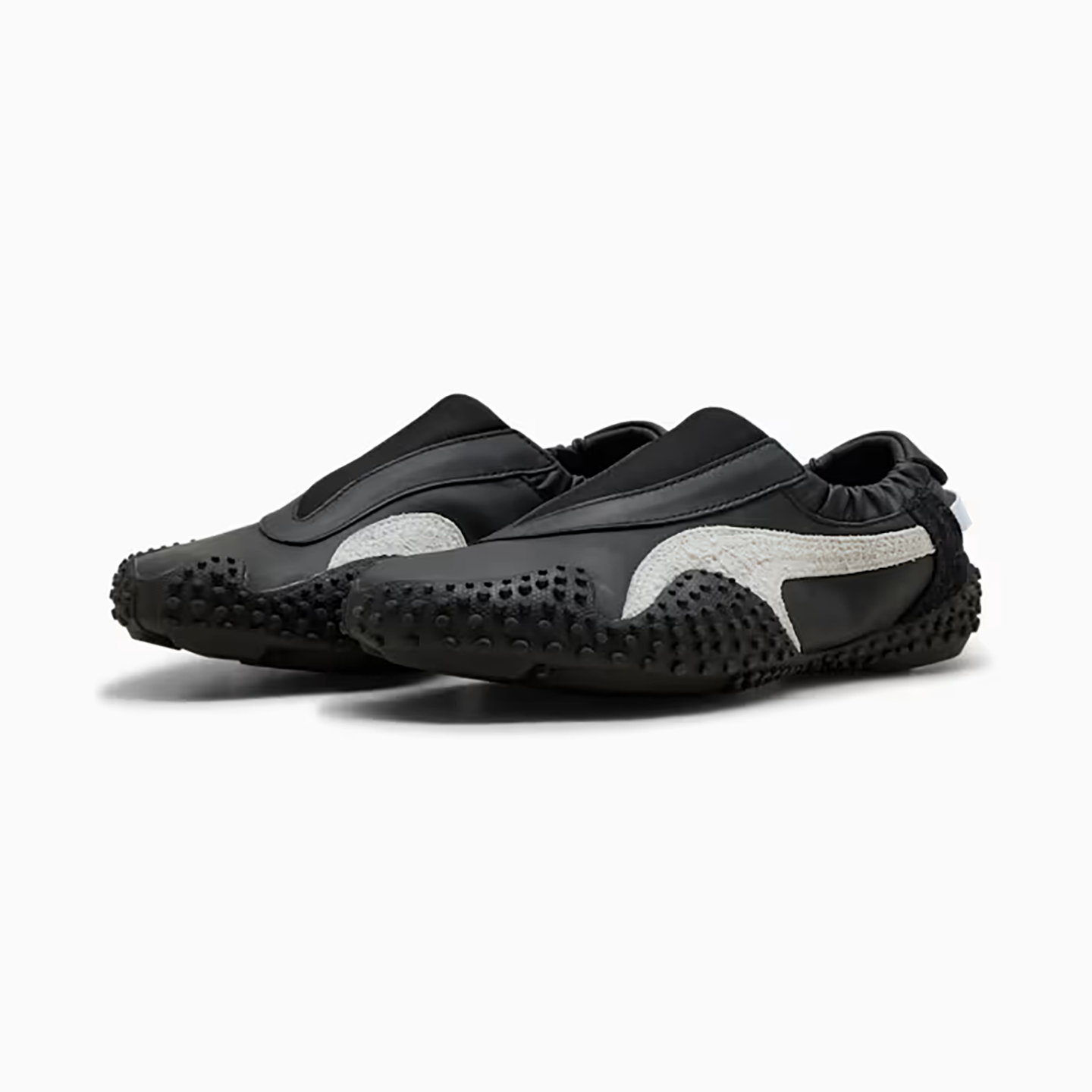 PUM2SNE00030LSW_PUMA+Black-PUMA+White_3.png