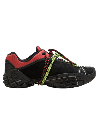 PUM2SNE12699LEU_PUMA+Black-Formula+Red_0.png