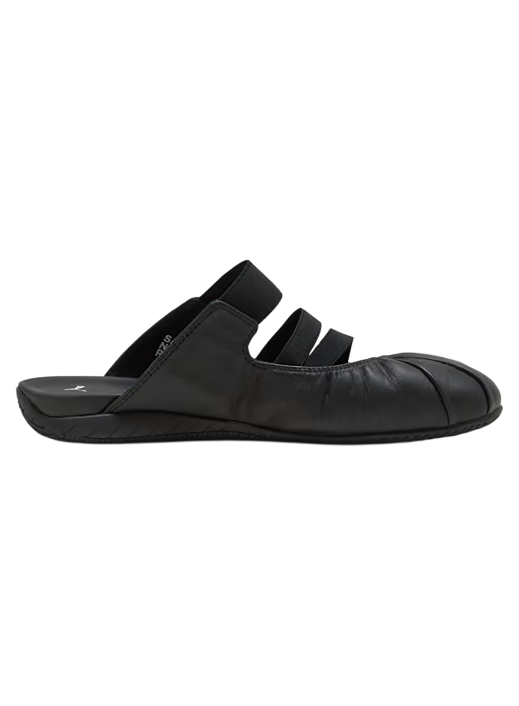 PUM2SNE24633LEW_Black_0.png