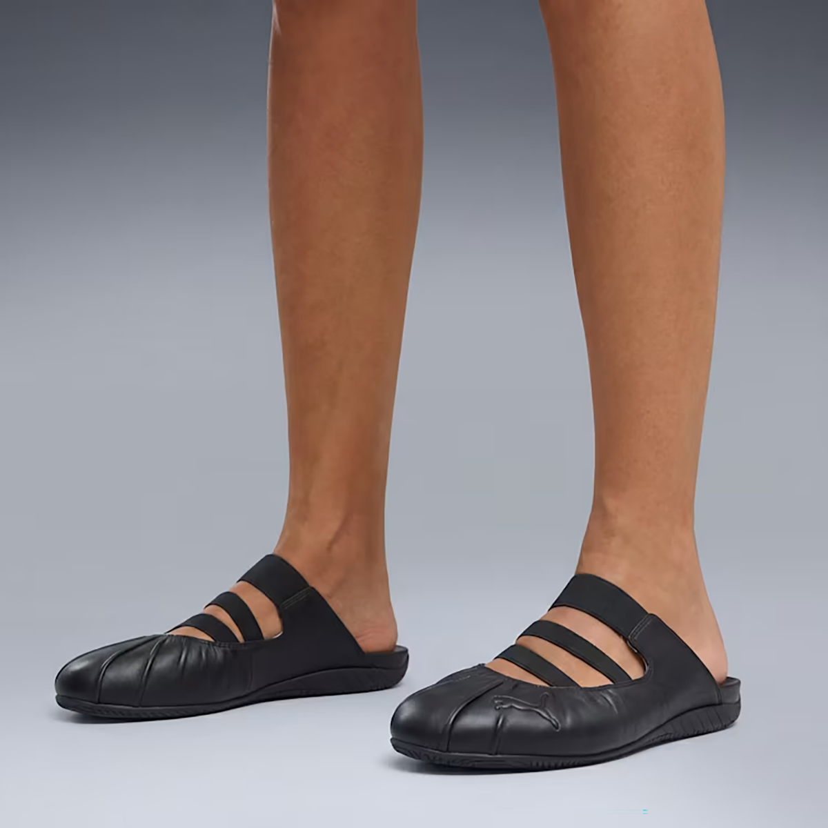 PUM2SNE24633LEW_Black_7.png