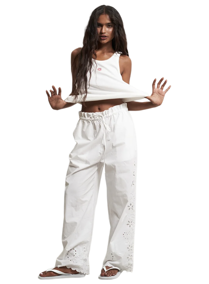 PYE1LIN00000CTW_White_0.png
