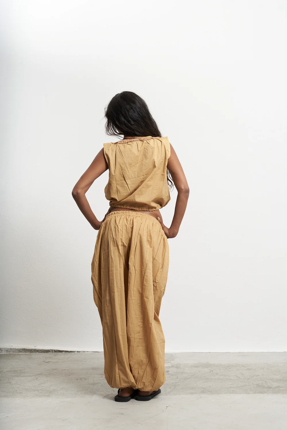 PYE1TOP00016CTW_CAMEL_2.png