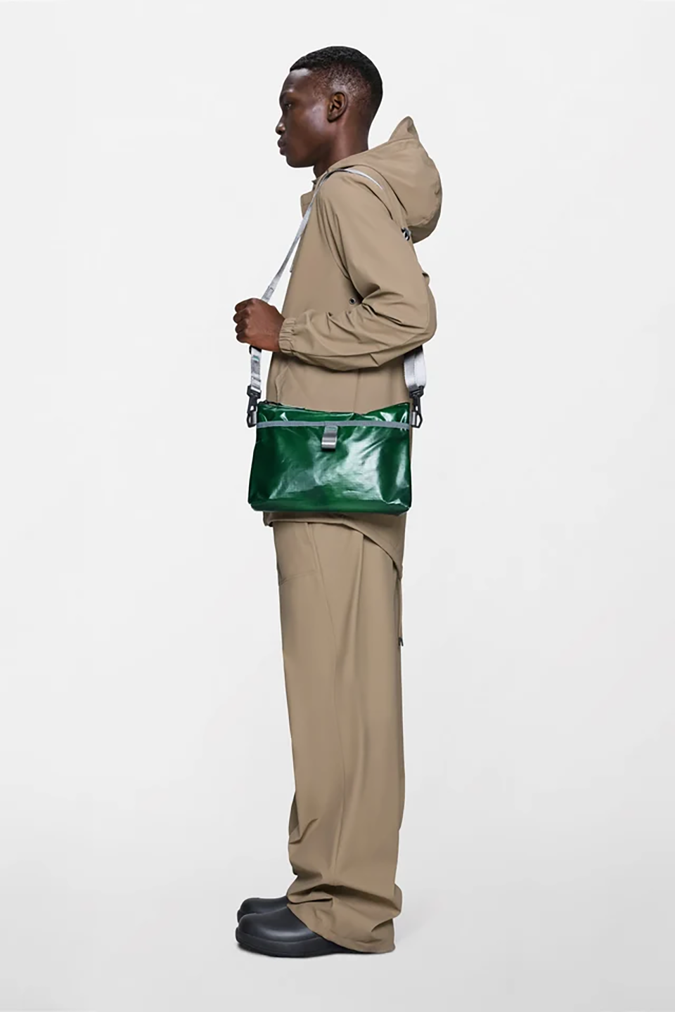 RAI3BAG17348POM_Envy_2.png