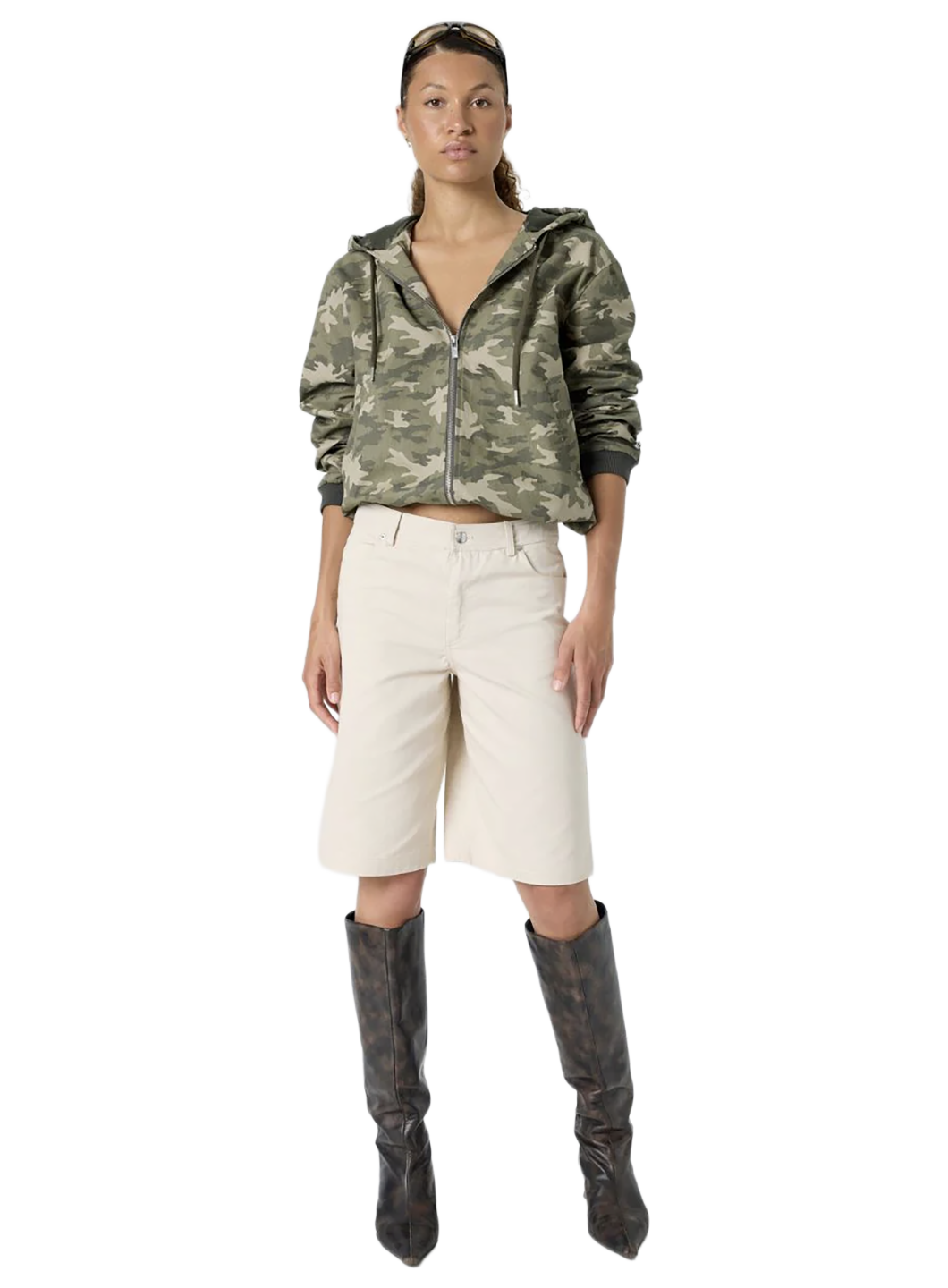 RES1SHO00474CTW_LIGHT+SAND_0.png
