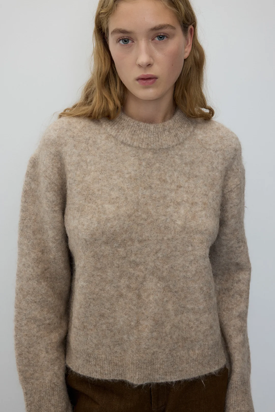 RIT1KNI00000WLW_Beige_3.png