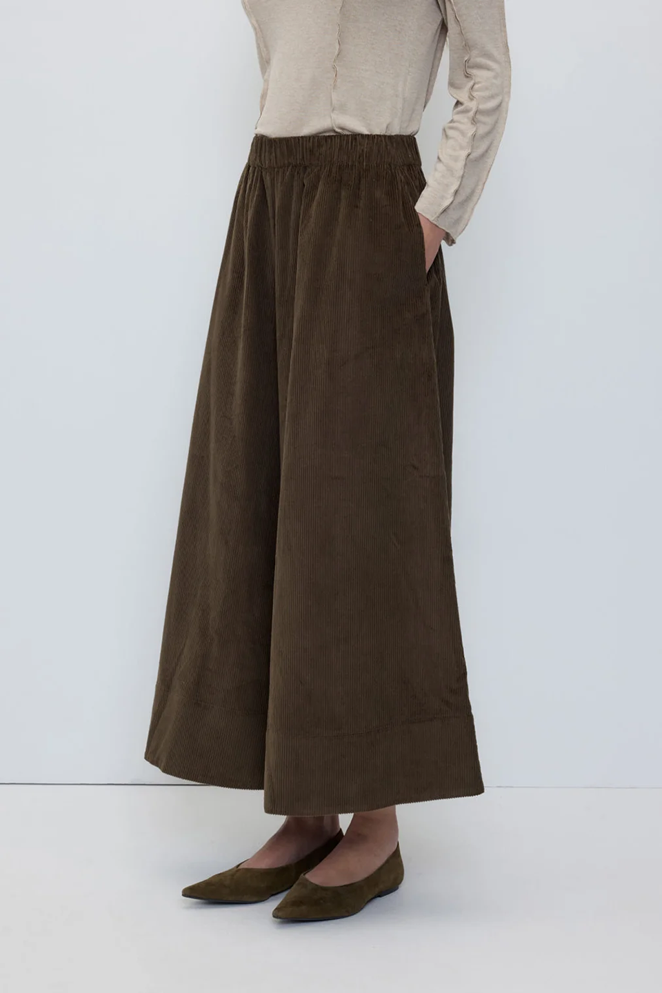 RIT1TRO22040CTW_Khaki_1.png