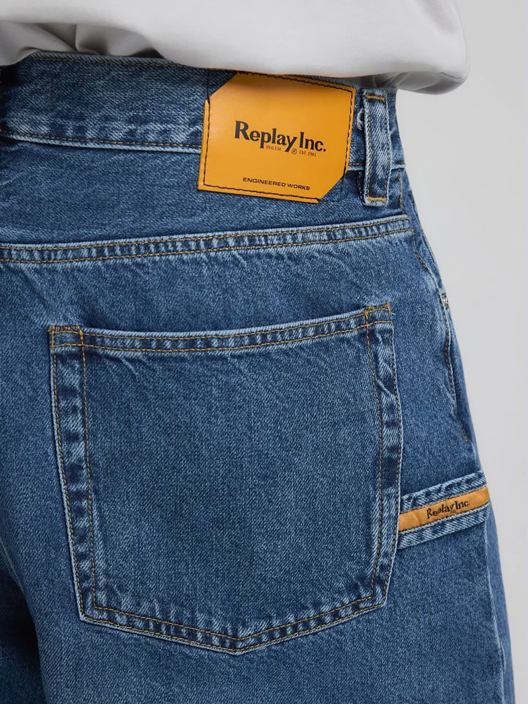 RPL1JEA00001CTM_Medium+Blue_3.png